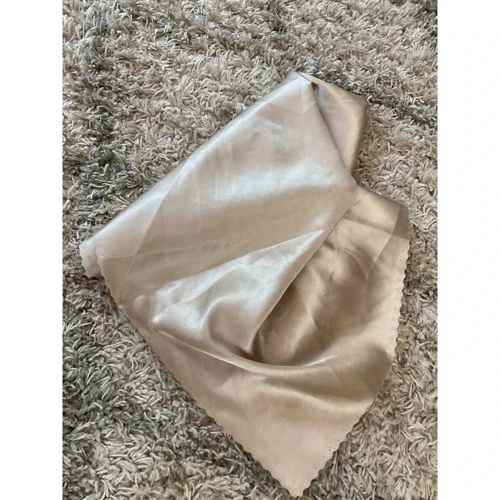 Champagne Satin Table Cloth Scalloped Eyelet Edge Table Covering Beige 108